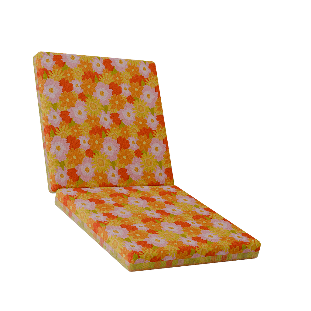 Peachy Picnic Floral Full Seat RetroRevolve