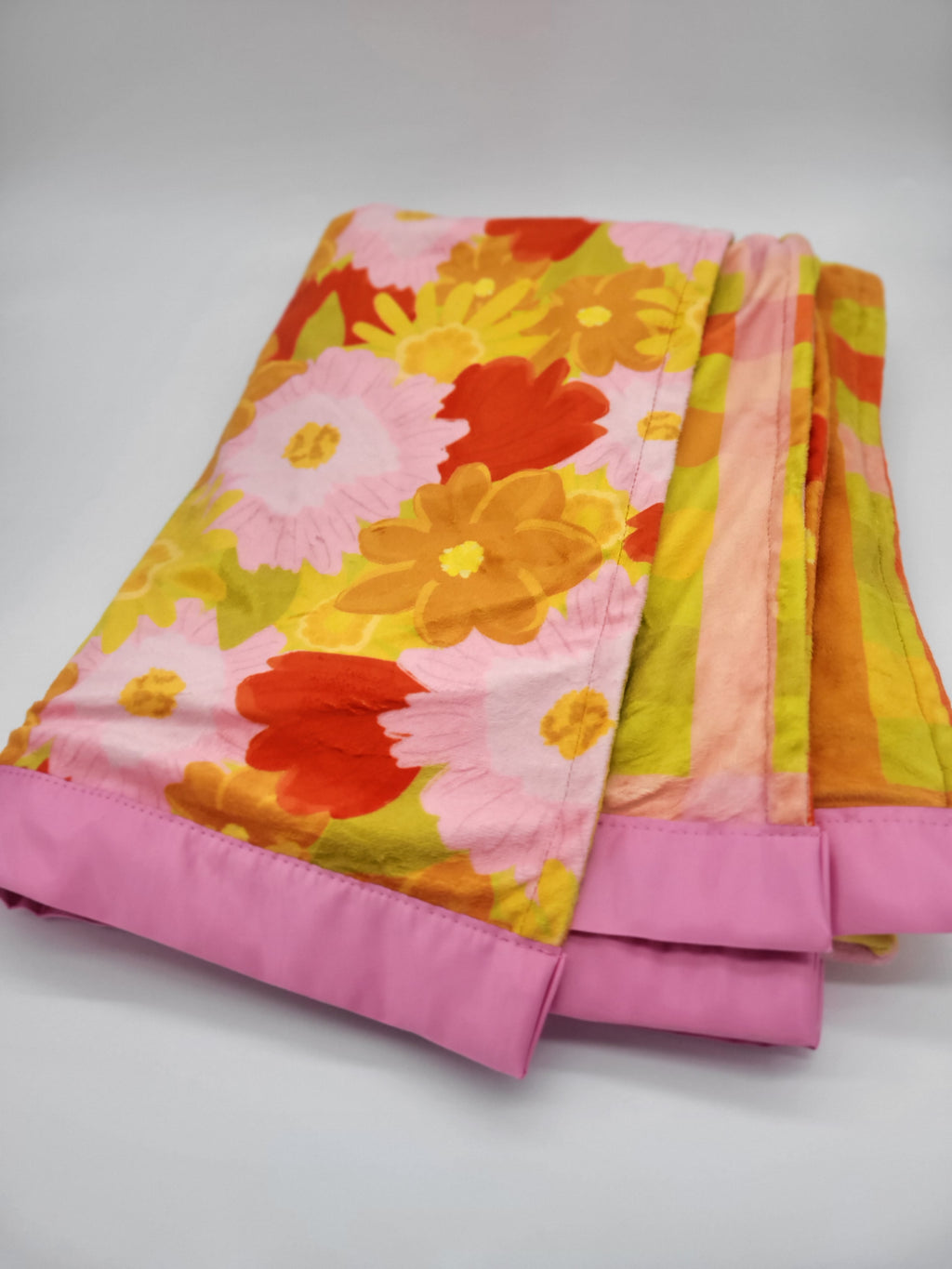 Peachy Picnic Blanket